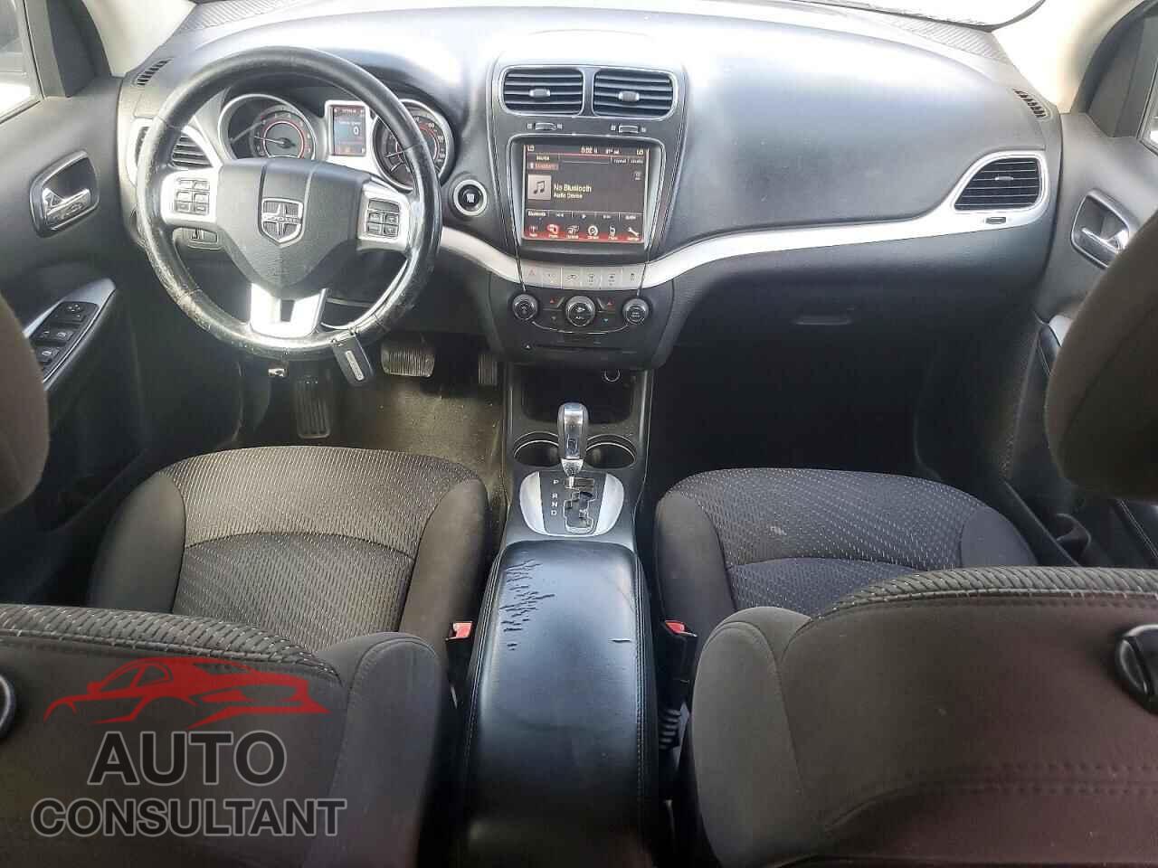 DODGE JOURNEY 2015 - 3C4PDCBB0FT659565