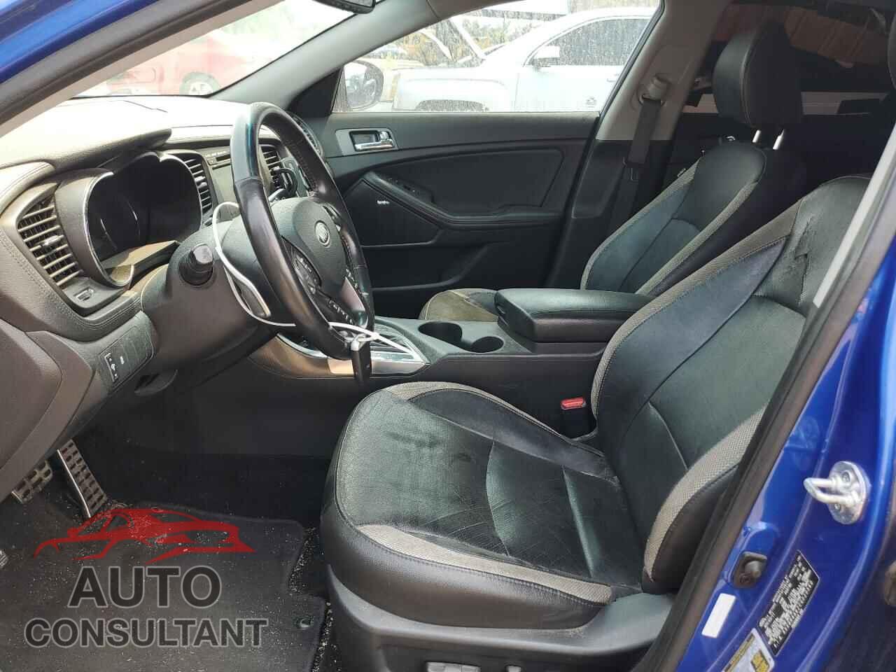 KIA OPTIMA 2012 - 5XXGR4A62CG020560