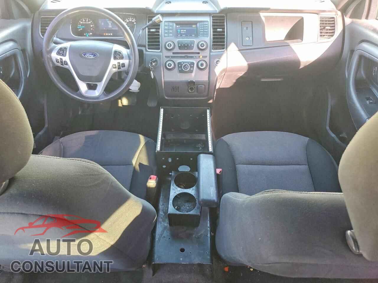 FORD TAURUS 2015 - 1FAHP2MK4FG106561