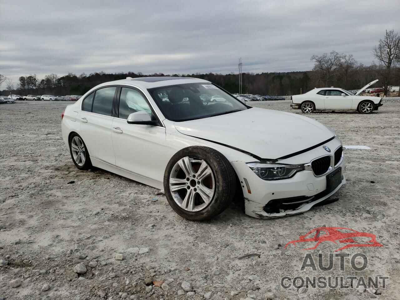 BMW 3 SERIES 2018 - WBA8B9C56JK886515