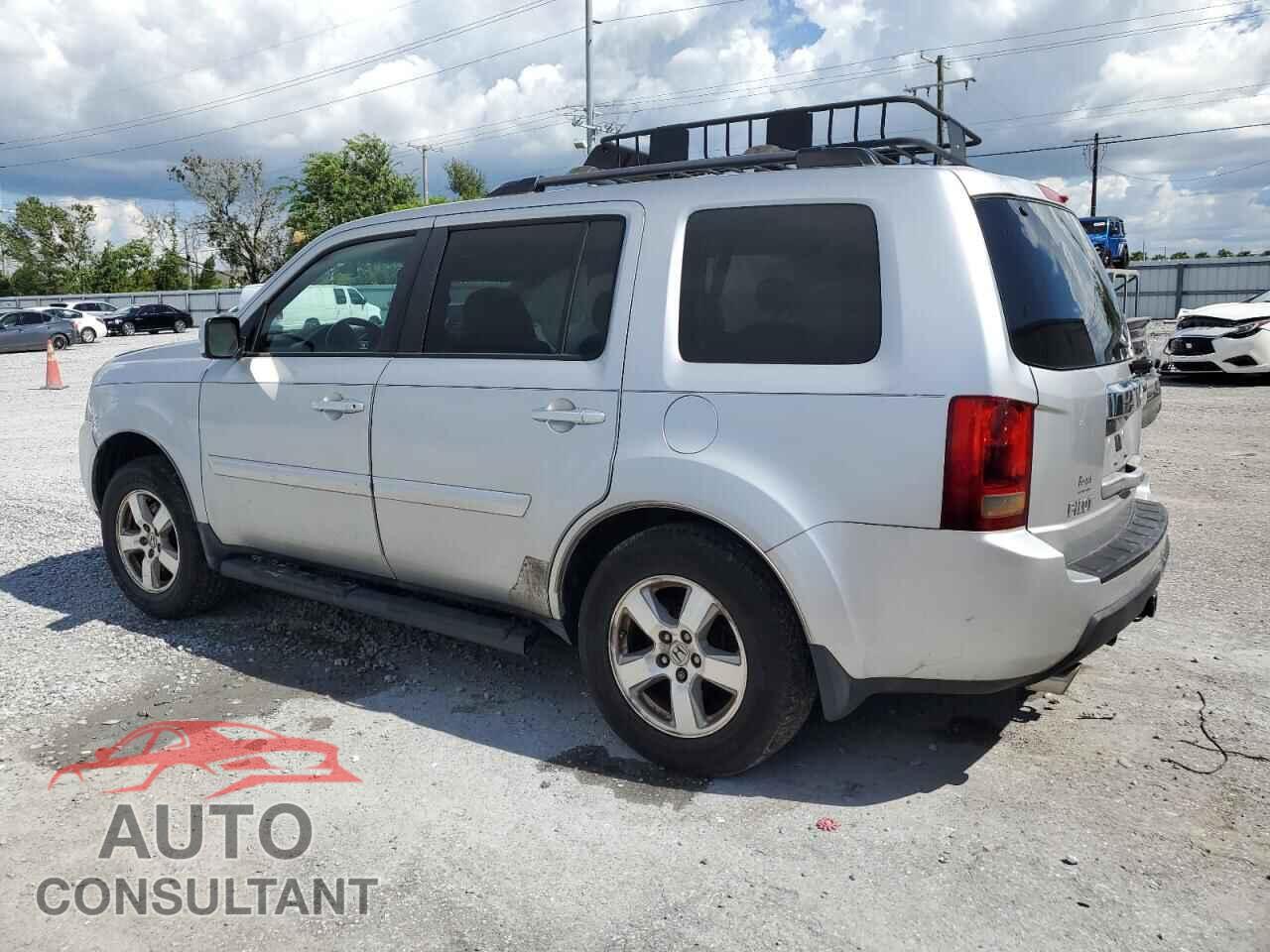 HONDA PILOT 2011 - 5FNYF3H52BB058666
