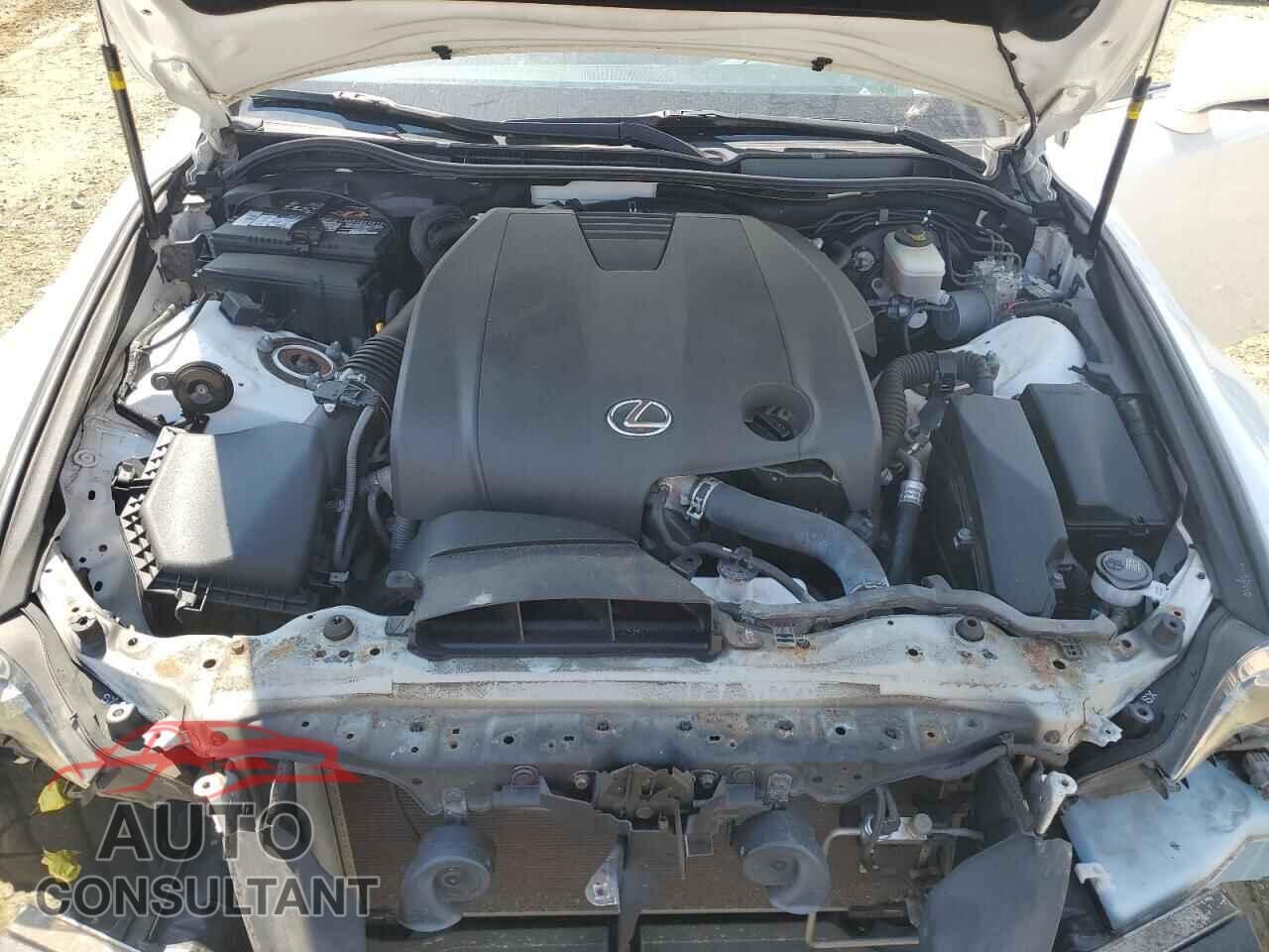 LEXUS IS 2014 - JTHCF1D25E5014160