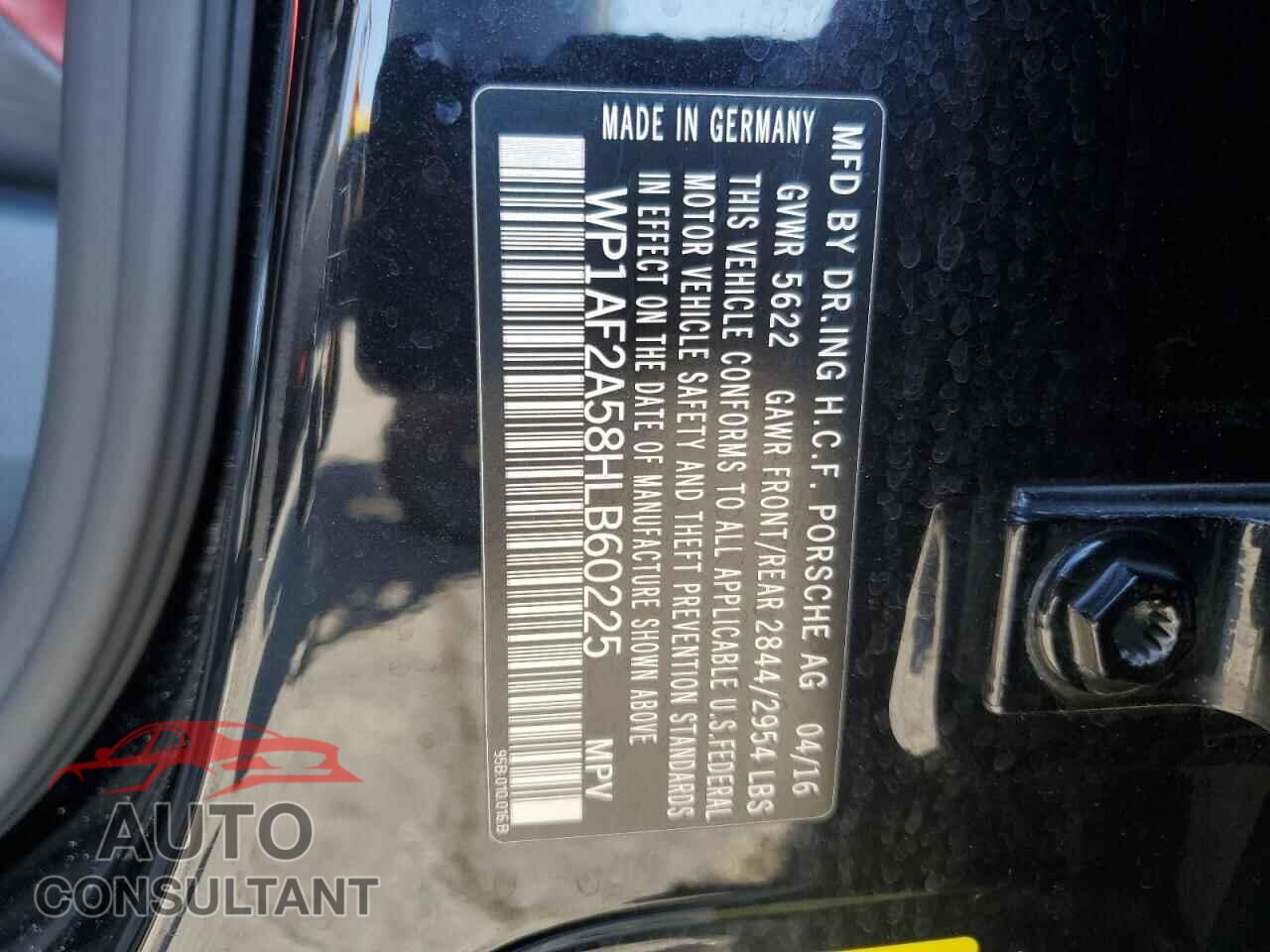 PORSCHE MACAN 2017 - WP1AF2A58HLB60225