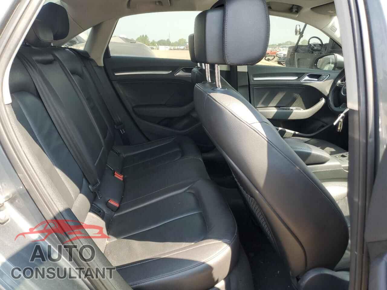 AUDI A3 2015 - WAUCCGFF8F1014947