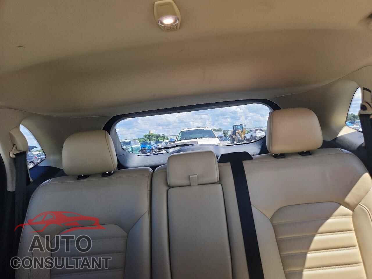 FORD EDGE 2017 - 2FMPK3J9XHBB86997