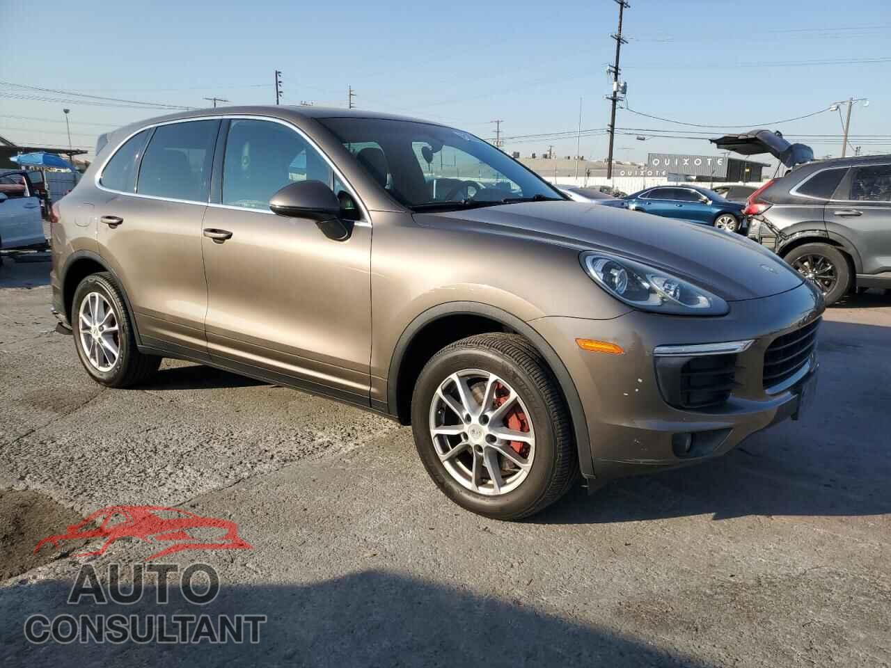 PORSCHE CAYENNE 2016 - WP1AA2A29GLA02916