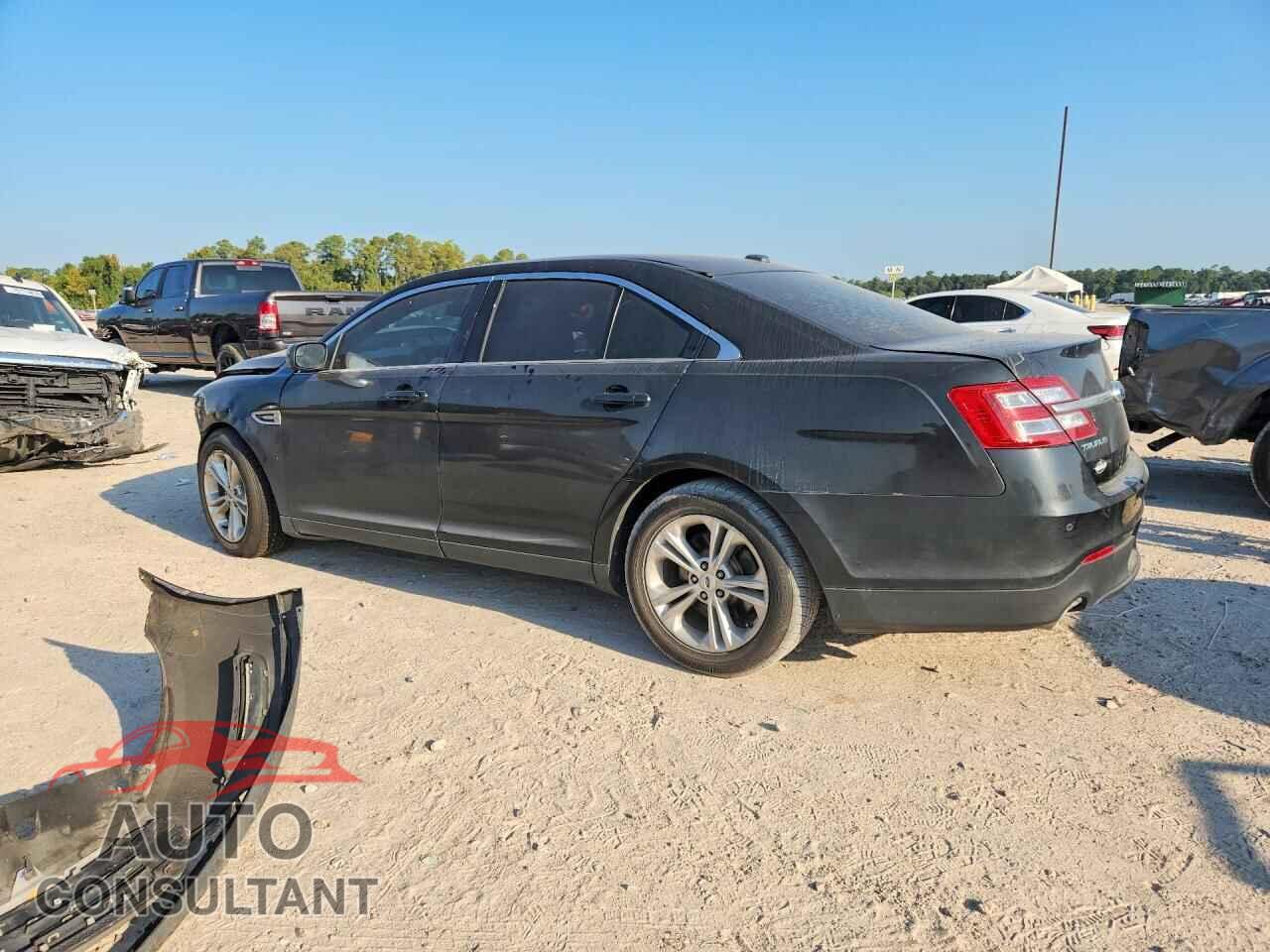 FORD TAURUS 2015 - 1FAHP2E87FG207306