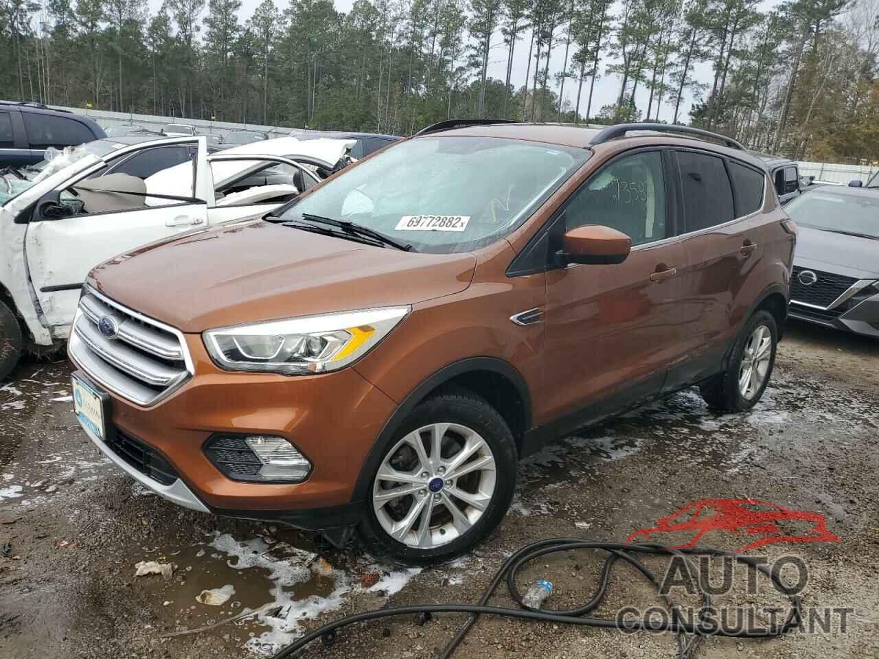 FORD ESCAPE 2017 - 1FMCU9G99HUB25637