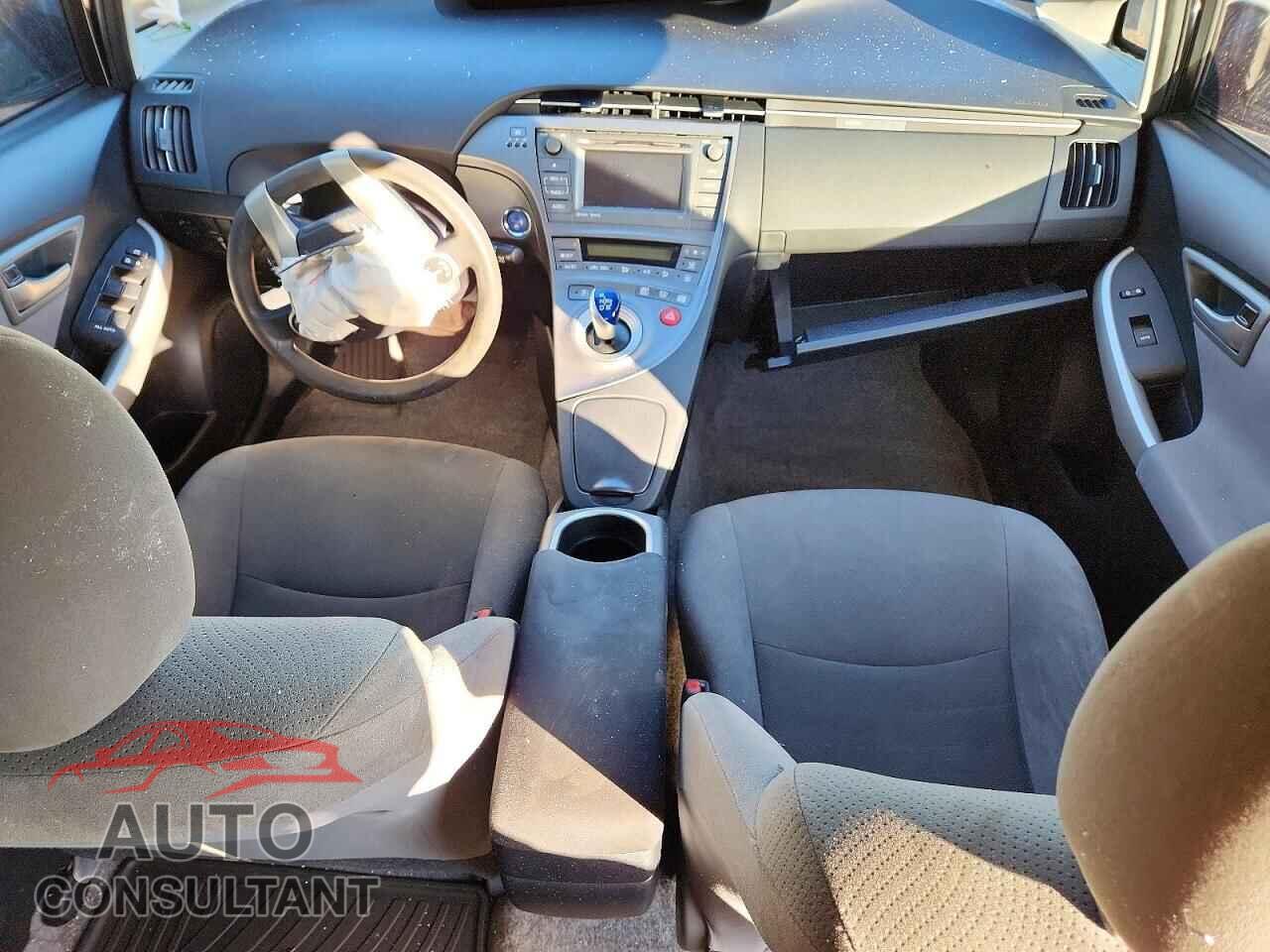 TOYOTA PRIUS 2014 - JTDKN3DU4E1764931