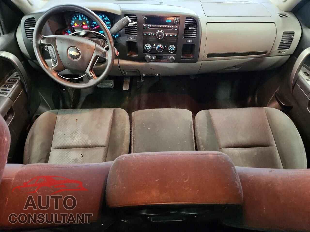 CHEVROLET SILVERADO 2011 - 1GCRCREA7BZ423029