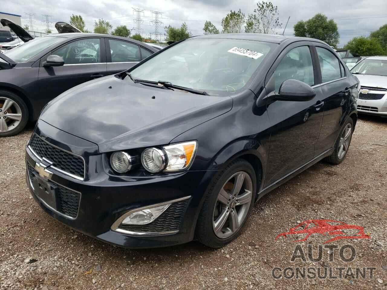 CHEVROLET SONIC 2015 - 1G1JG5SB7F4175707