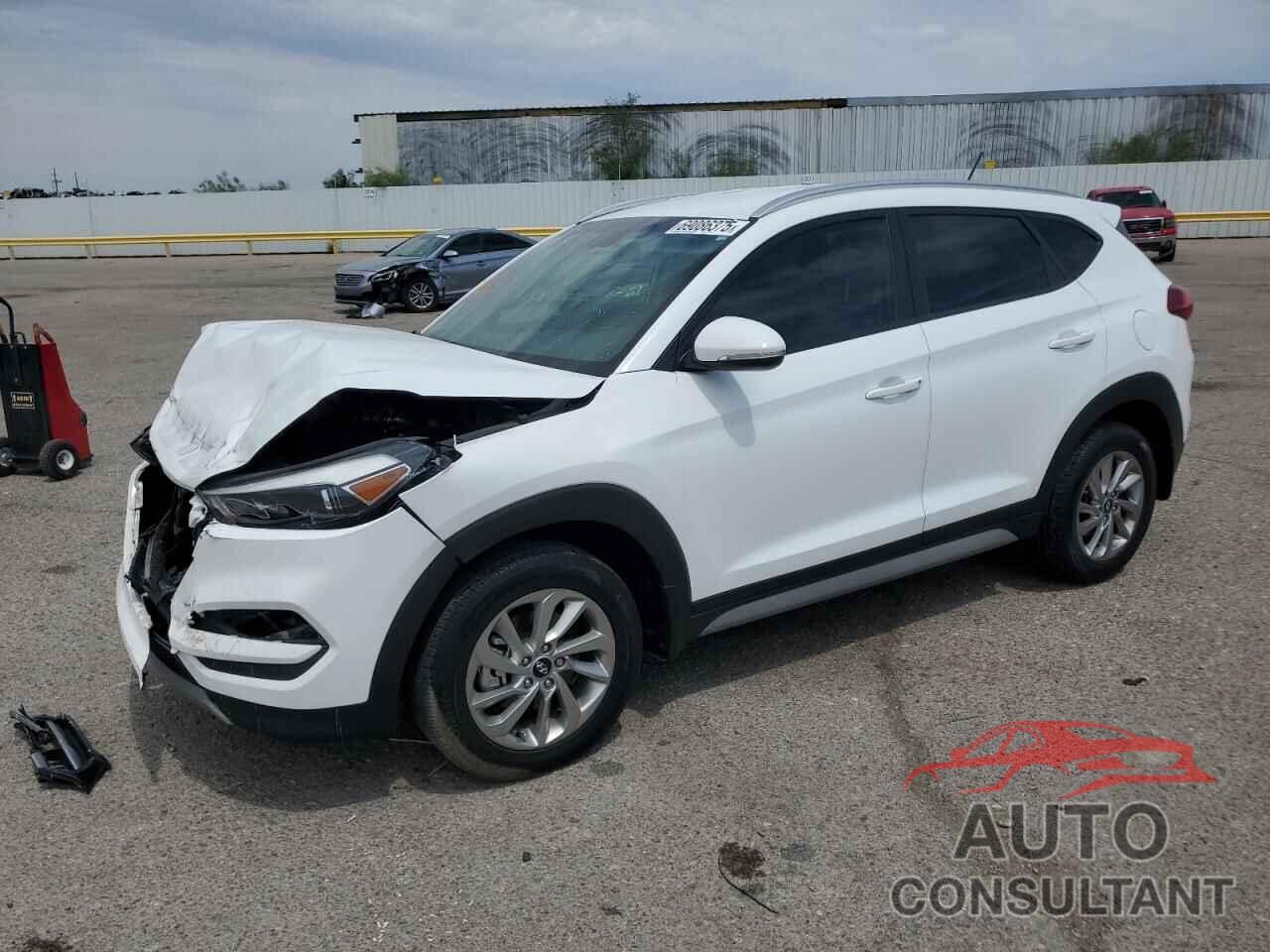 HYUNDAI TUCSON 2017 - KM8J33A22HU576251