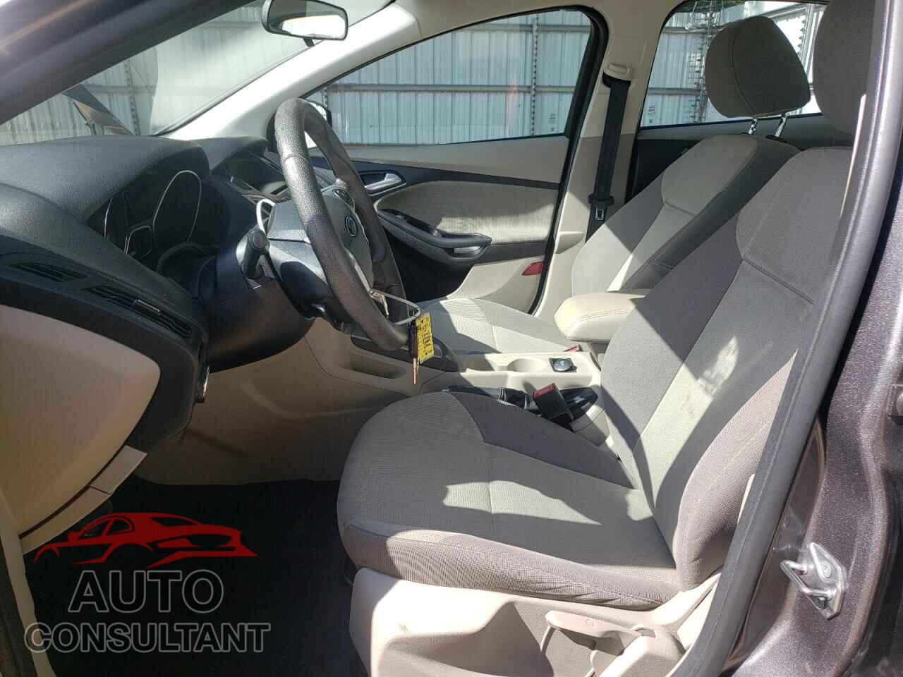 FORD FOCUS 2014 - 1FADP3F23EL285196
