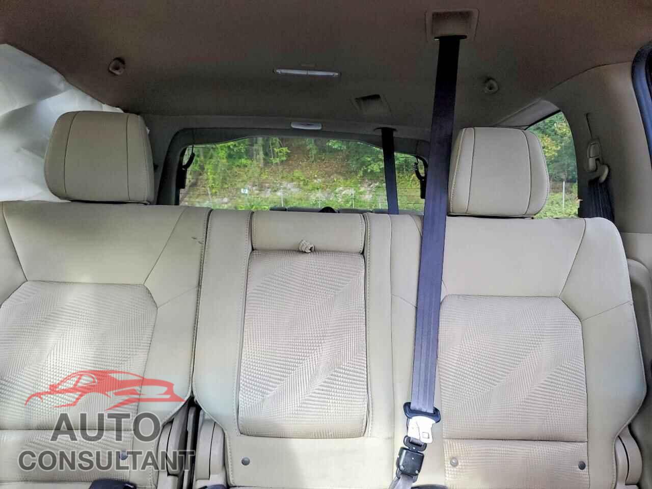 HONDA PILOT 2012 - 5FNYF4H25CB005151