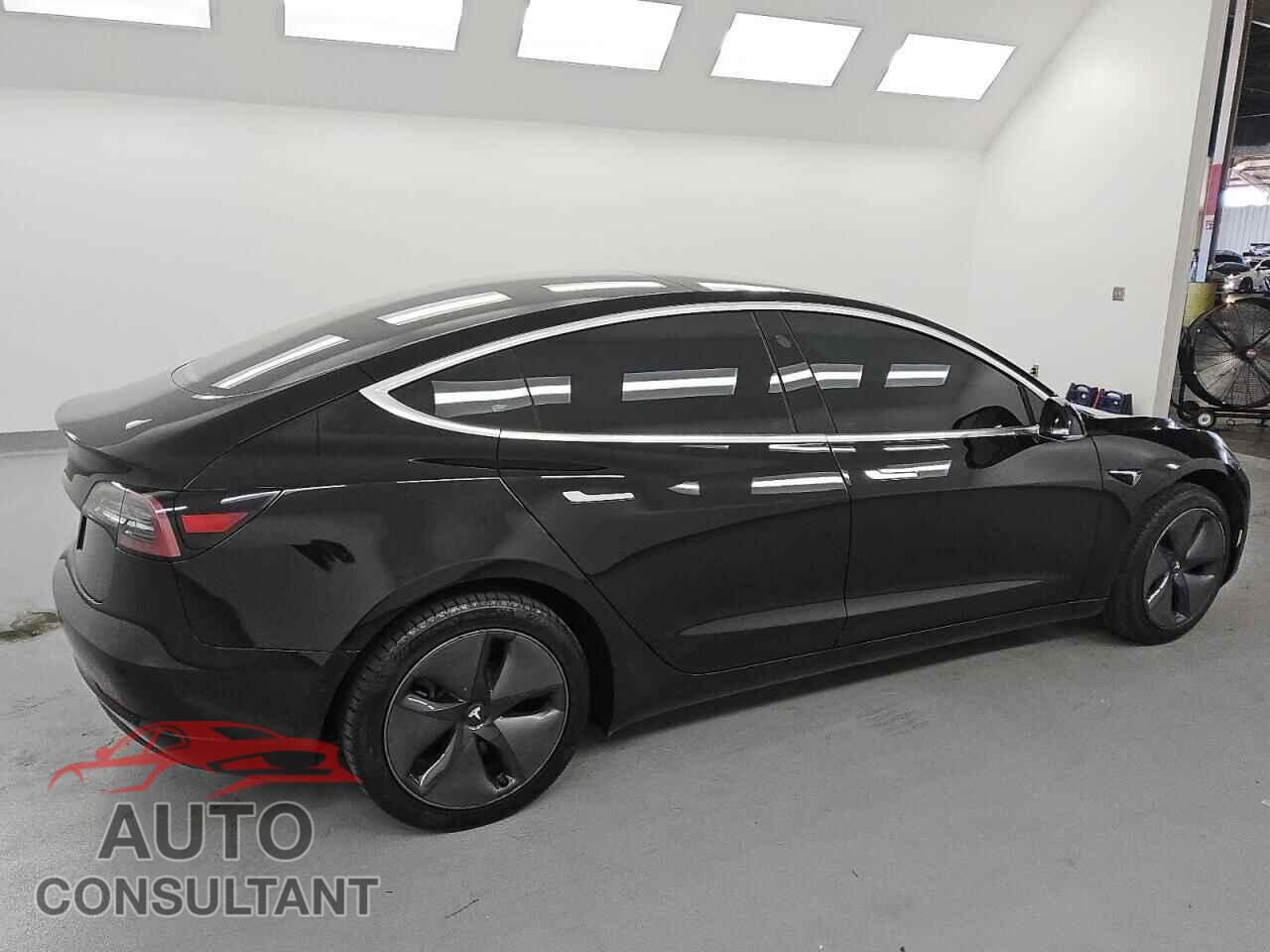 TESLA MODEL 3 2020 - 5YJ3E1EA7LF704594