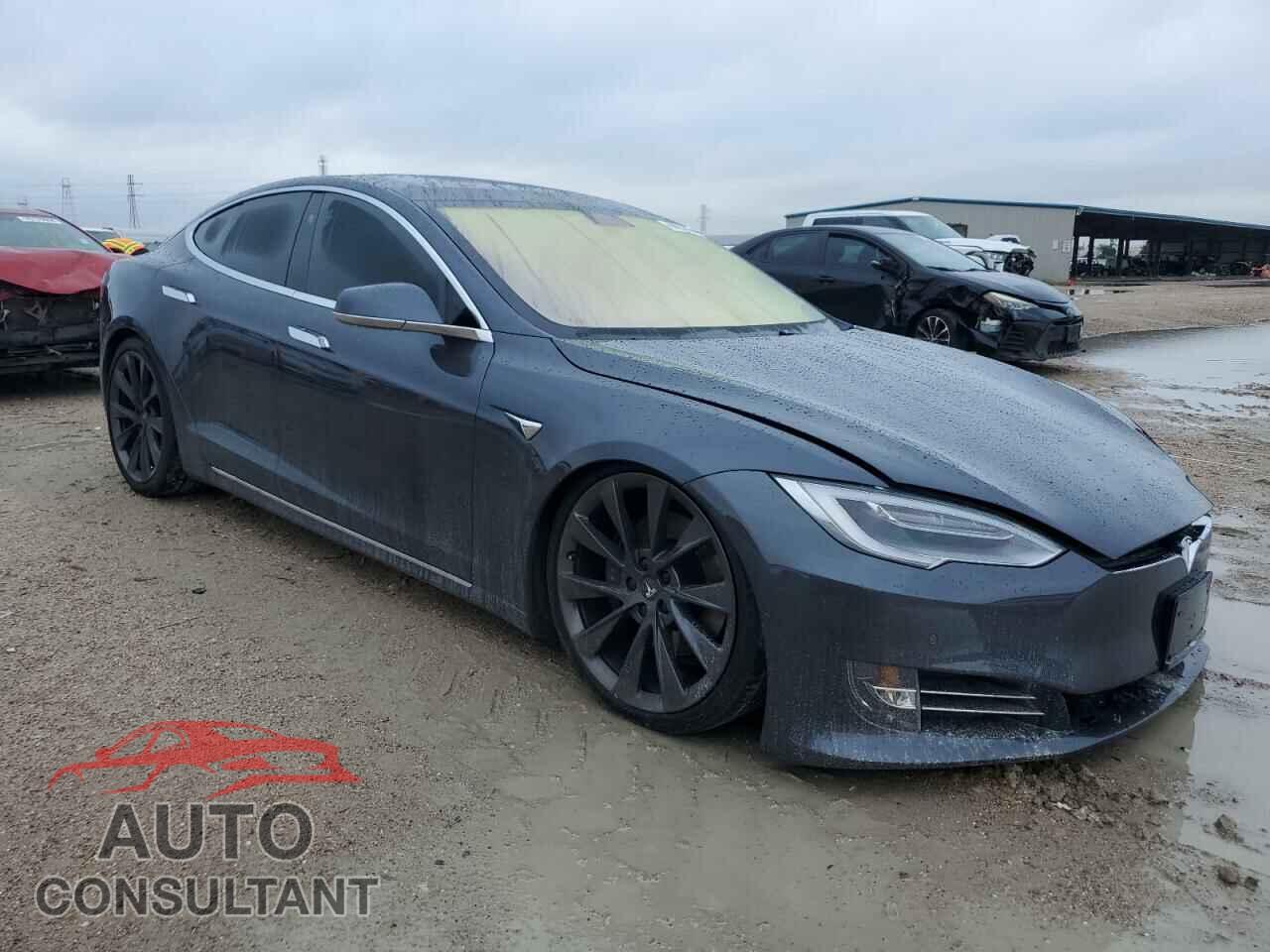 TESLA MODEL S 2018 - 5YJSA1E2XJF258728