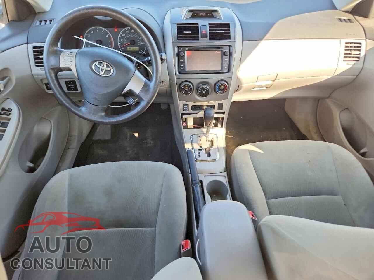TOYOTA COROLLA 2013 - 2T1BU4EE6DC072082