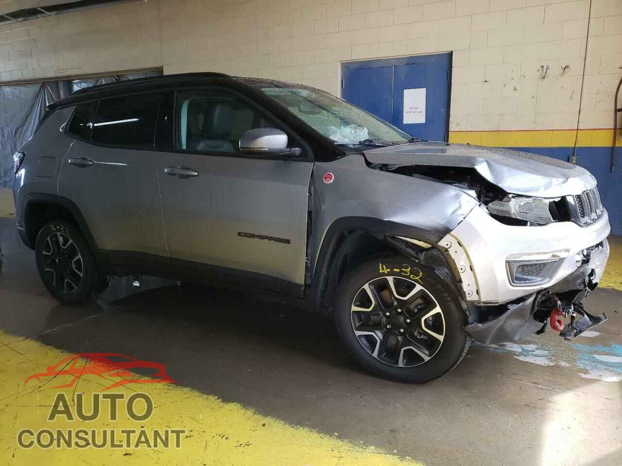 JEEP COMPASS 2020 - 3C4NJDDB3LT195220