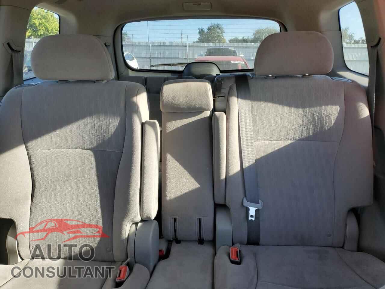 TOYOTA HIGHLANDER 2011 - 5TDZK3EH2BS038105