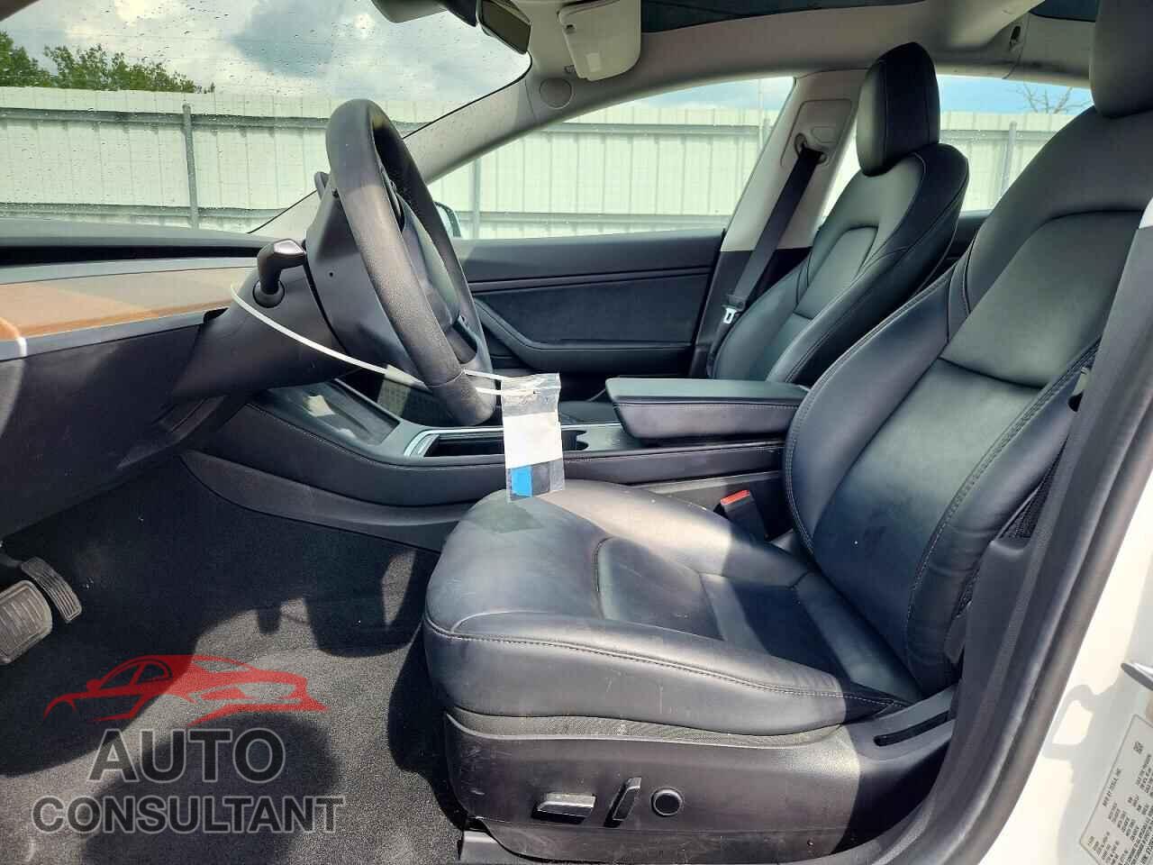 TESLA MODEL 3 2021 - 5YJ3E1EB6MF849359