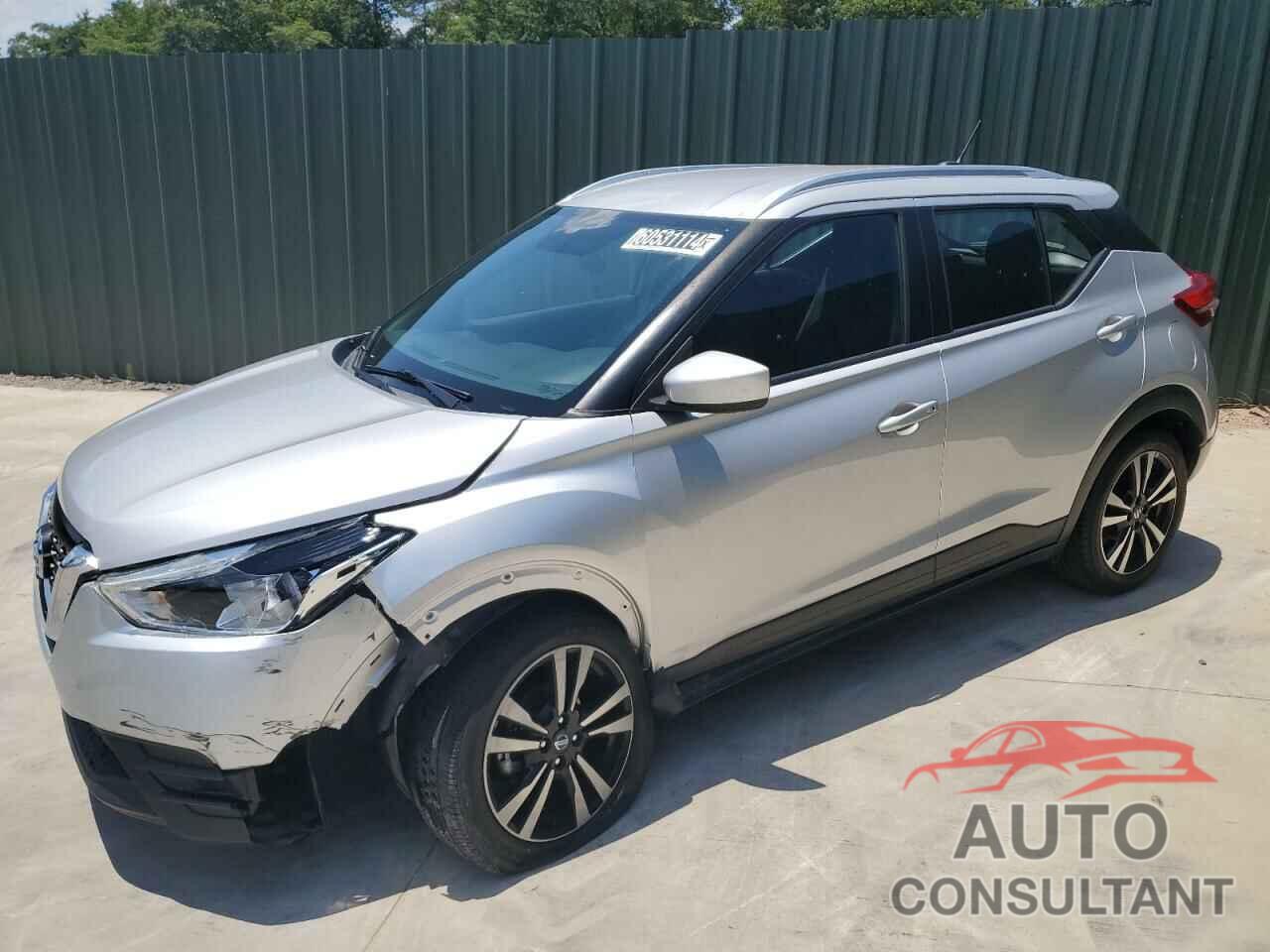 NISSAN KICKS 2019 - 3N1CP5CU0KL553664