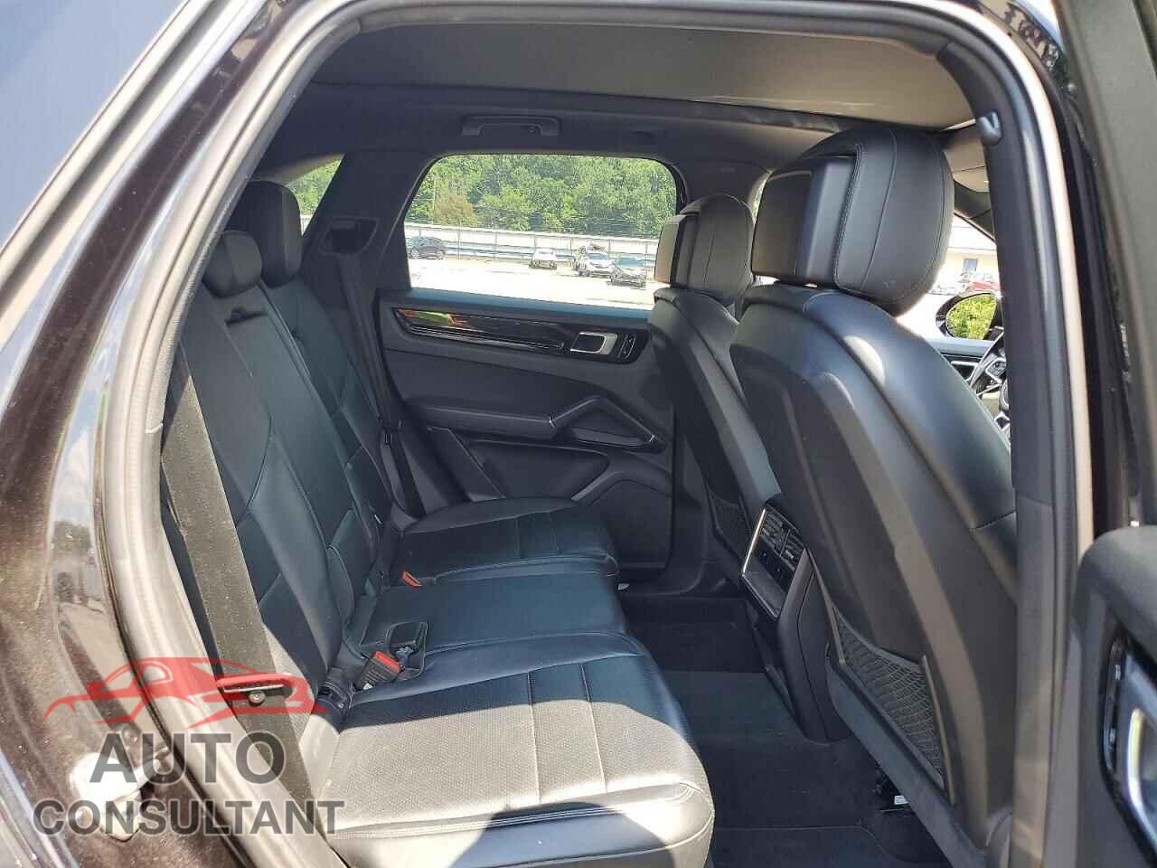 PORSCHE CAYENNE 2019 - WP1AA2AY6KDA01097