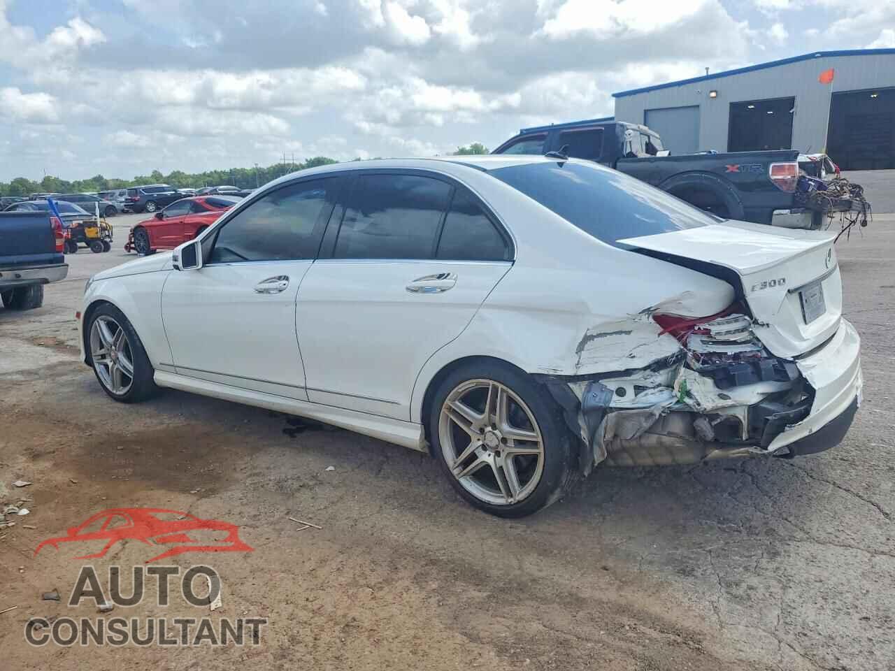 MERCEDES-BENZ C-CLASS 2014 - WDDGF8AB5EG230343