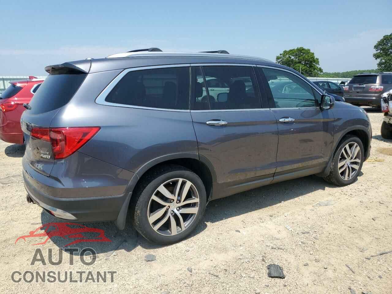 HONDA PILOT 2017 - 5FNYF6H06HB014605