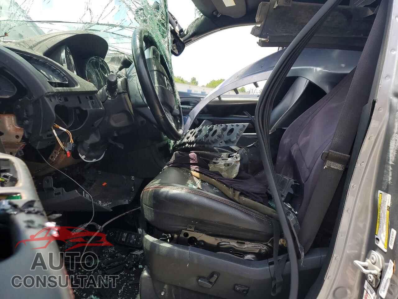 DODGE CARAVAN 2019 - 2C4RDGEG6KR536535
