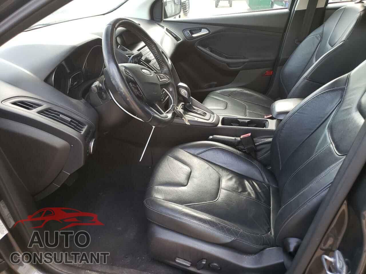 FORD FOCUS 2016 - 1FADP3F20GL242843