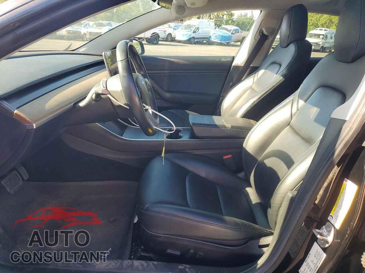 TESLA MODEL 3 2019 - 5YJ3E1EB8KF385035