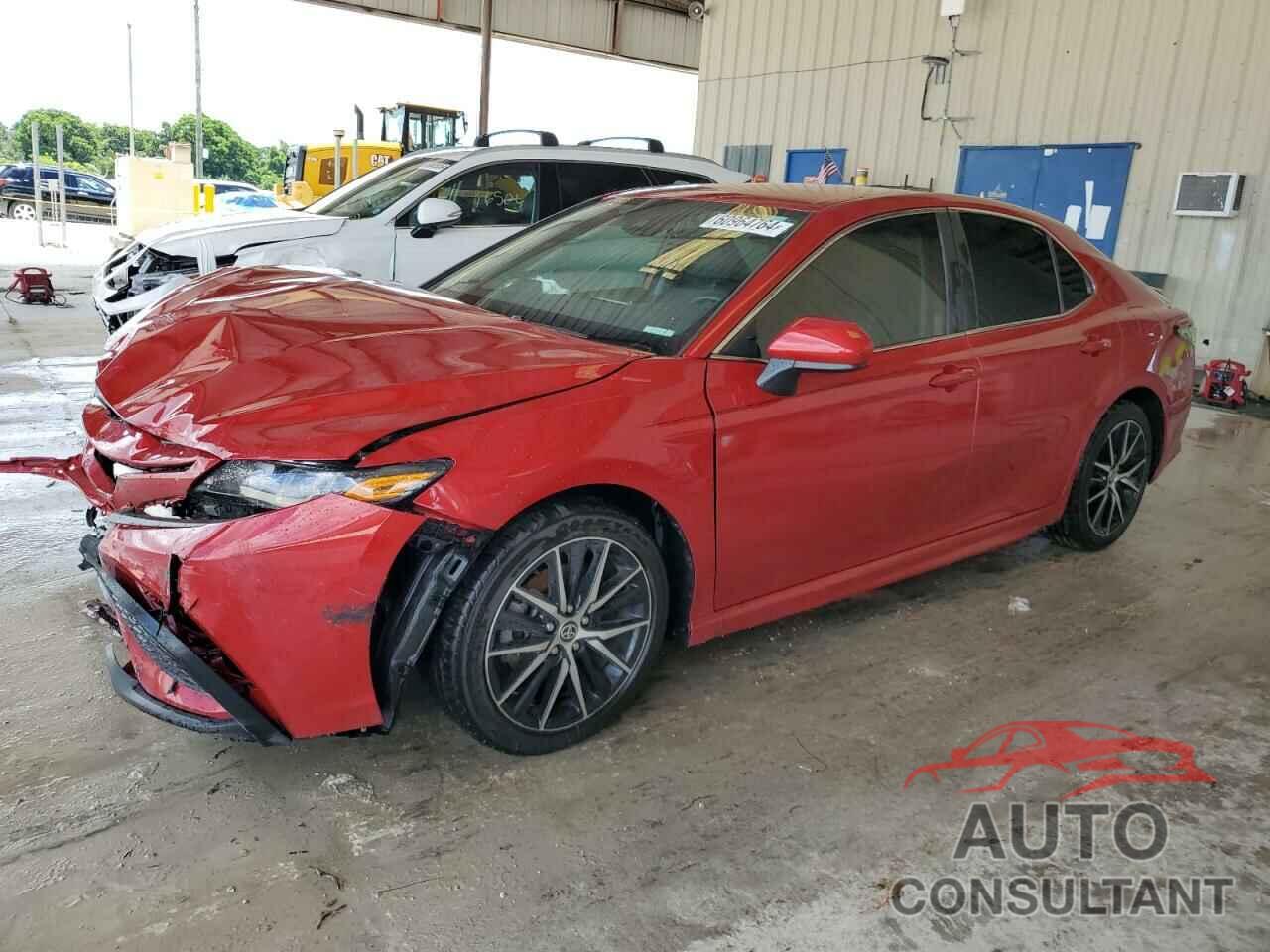 TOYOTA CAMRY 2021 - 4T1G11AK9MU437233