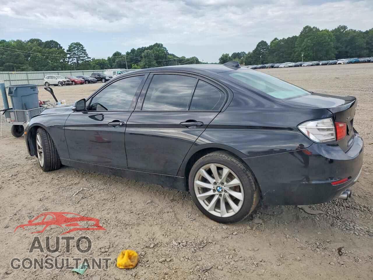 BMW 3 SERIES 2012 - WBA3A5C56CF348768