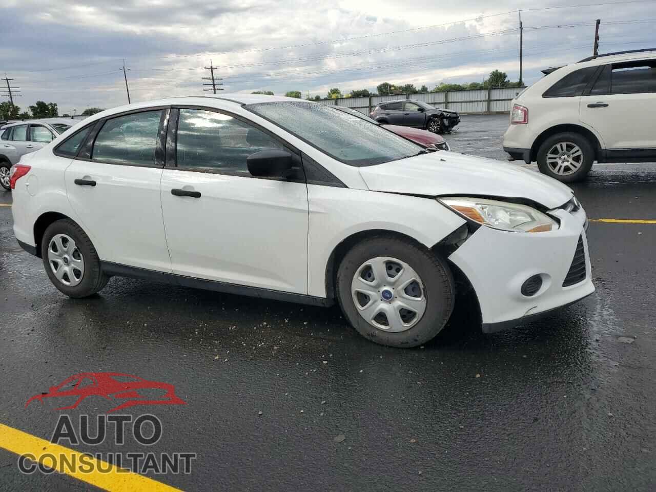 FORD FOCUS 2013 - 1FADP3E24DL138921