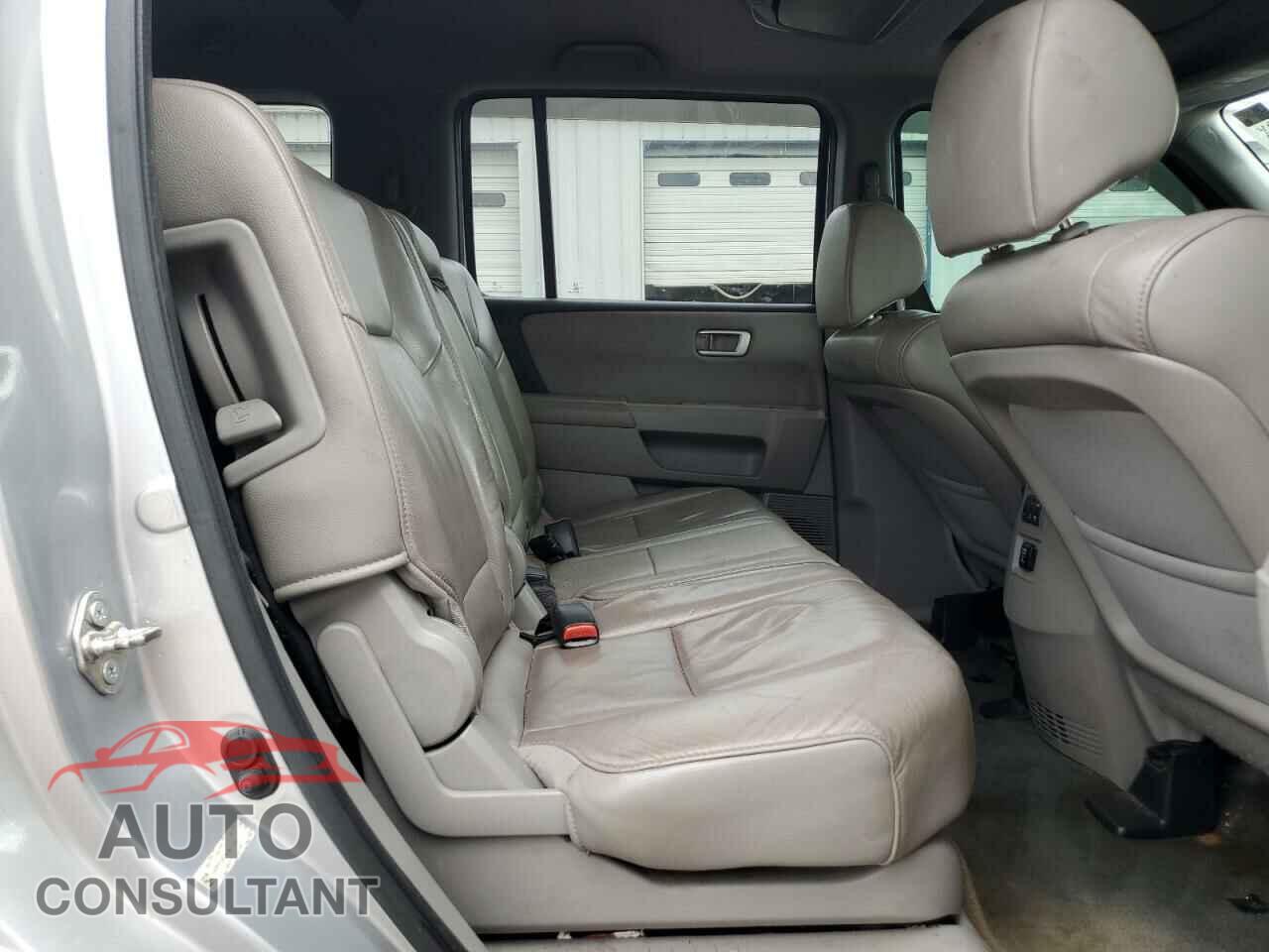 HONDA PILOT 2014 - 5FNYF3H72EB011868