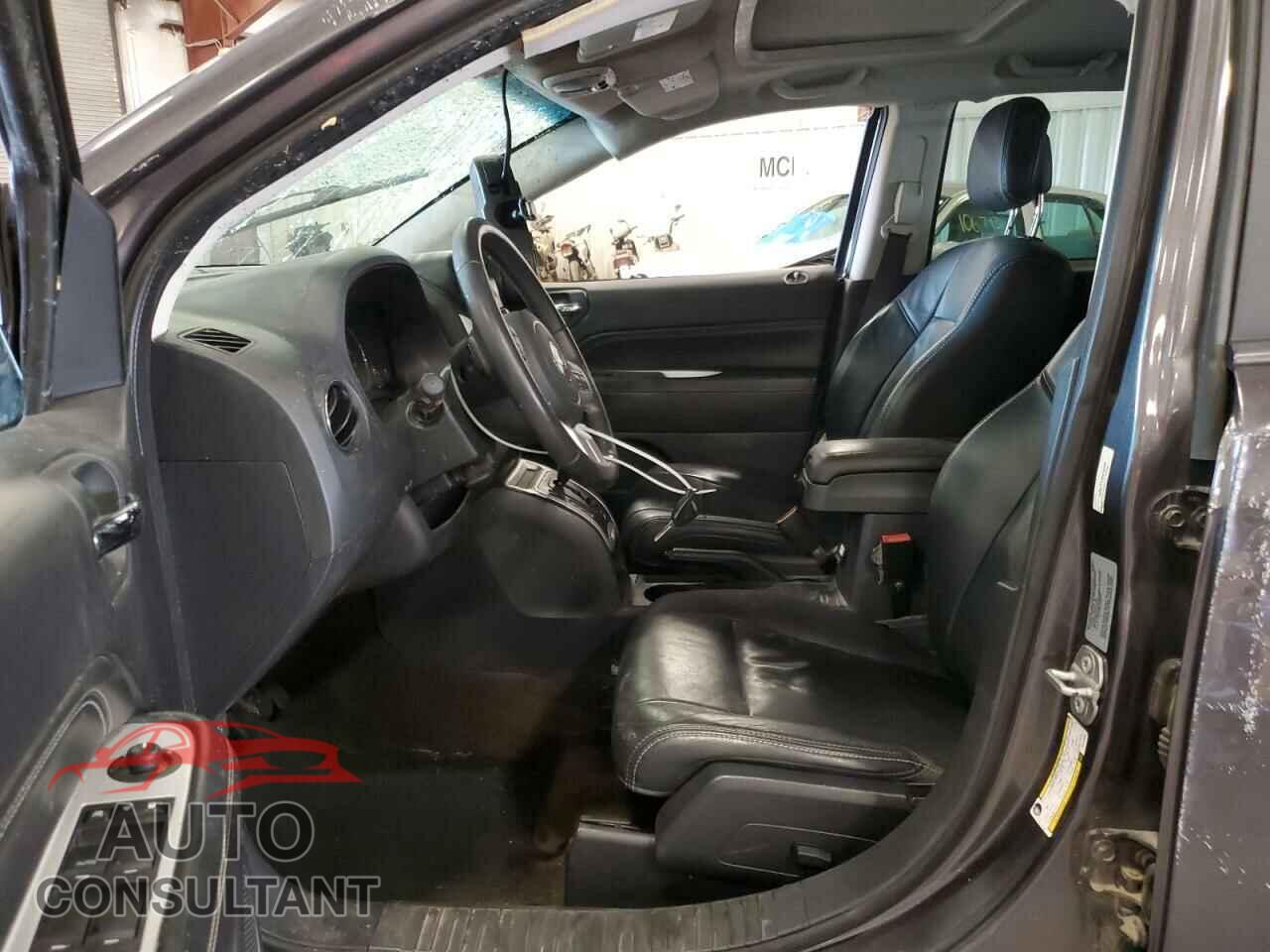 JEEP COMPASS 2017 - 1C4NJCEA4HD130504