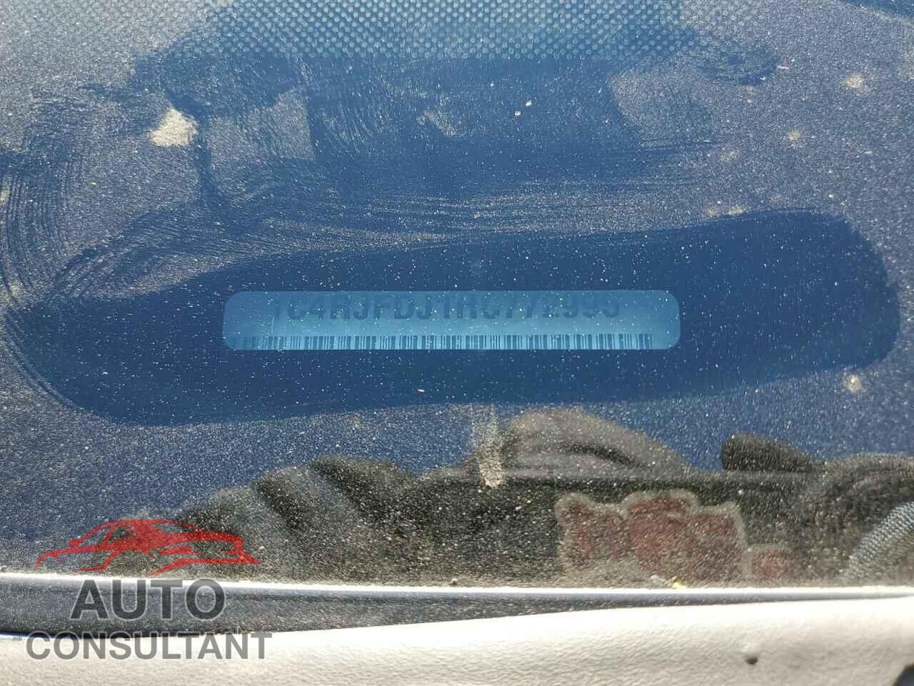 JEEP GRAND CHER 2017 - 1C4RJFDJ1HC772995