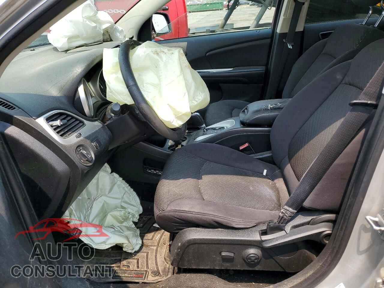DODGE JOURNEY 2013 - 3C4PDCBG7DT565224