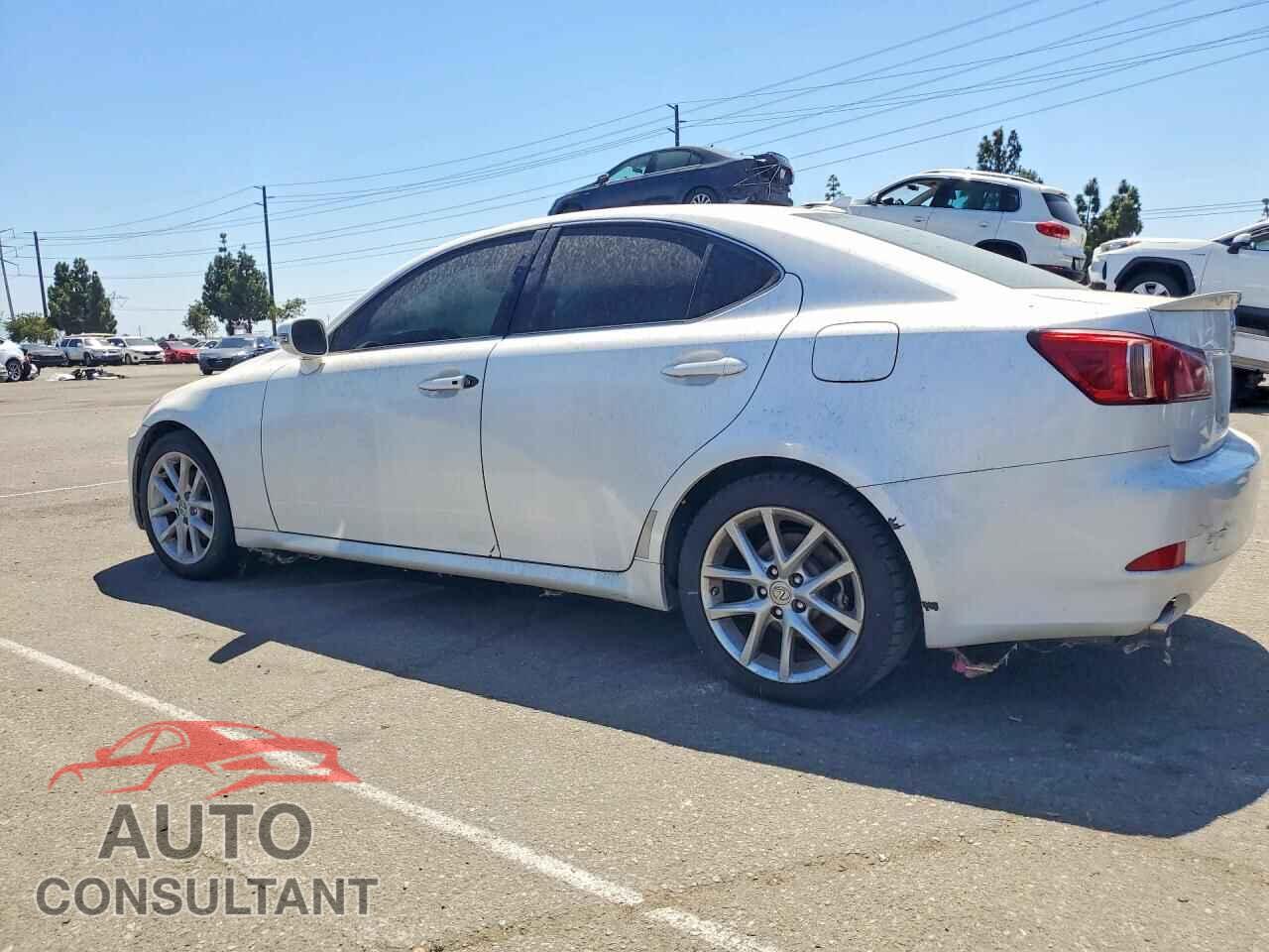 LEXUS IS 2011 - JTHBF5C20B5144279