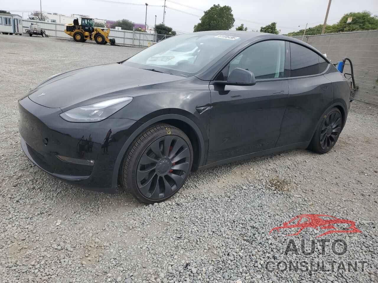 TESLA MODEL Y 2023 - 7SAYGDEF4PF924314