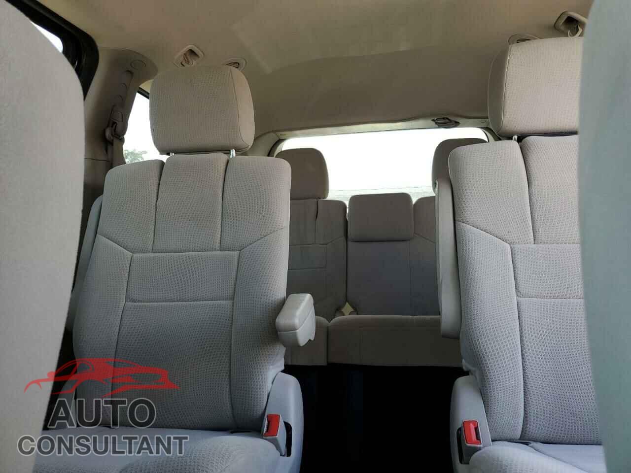 DODGE CARAVAN 2013 - 2C4RDGBG9DR617567