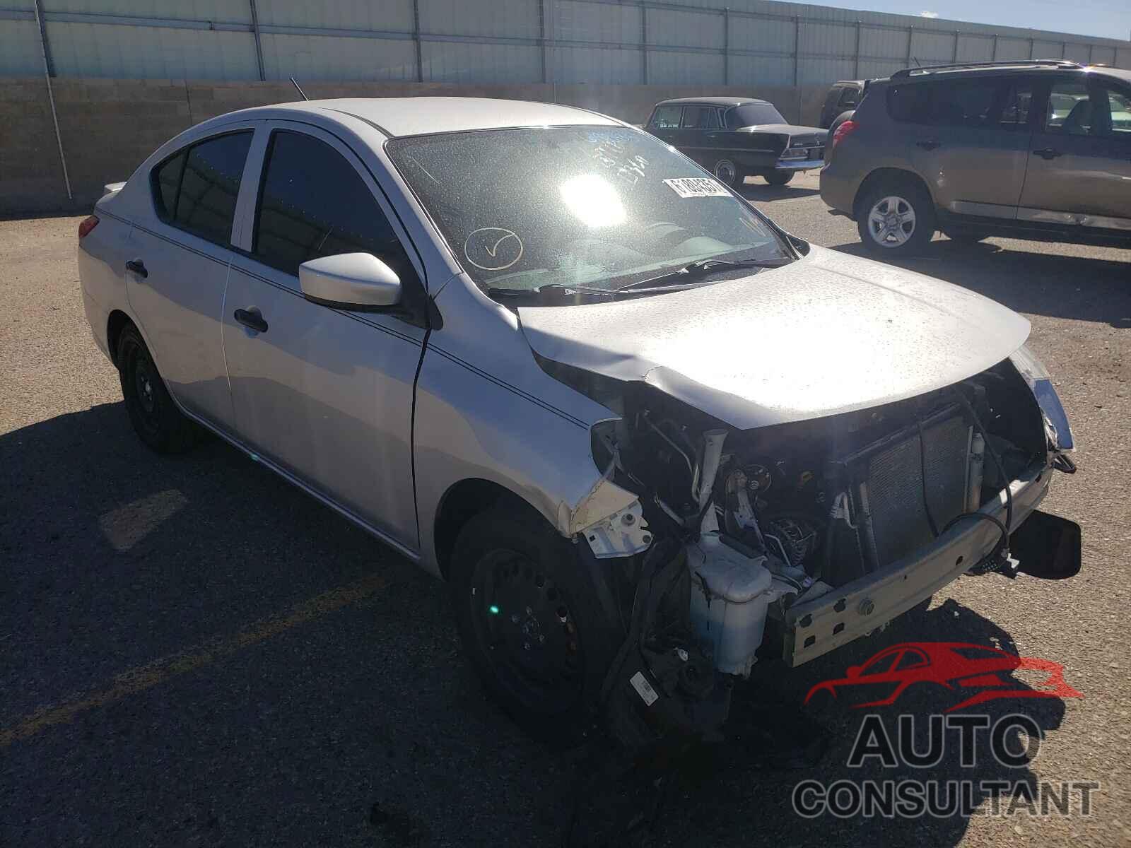 NISSAN VERSA 2019 - 3N1CN7AP6KL874042