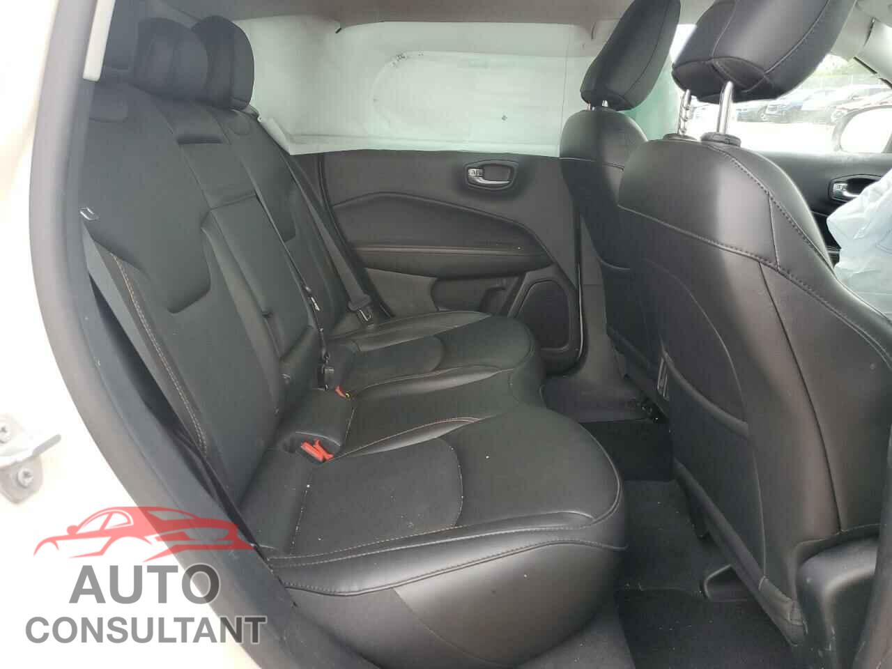 JEEP COMPASS 2019 - 3C4NJDCB6KT647290