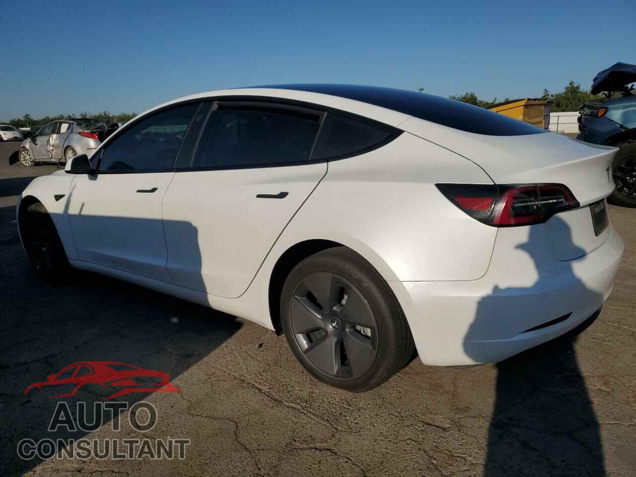 TESLA MODEL 3 2022 - 5YJ3E1EB2NF209702