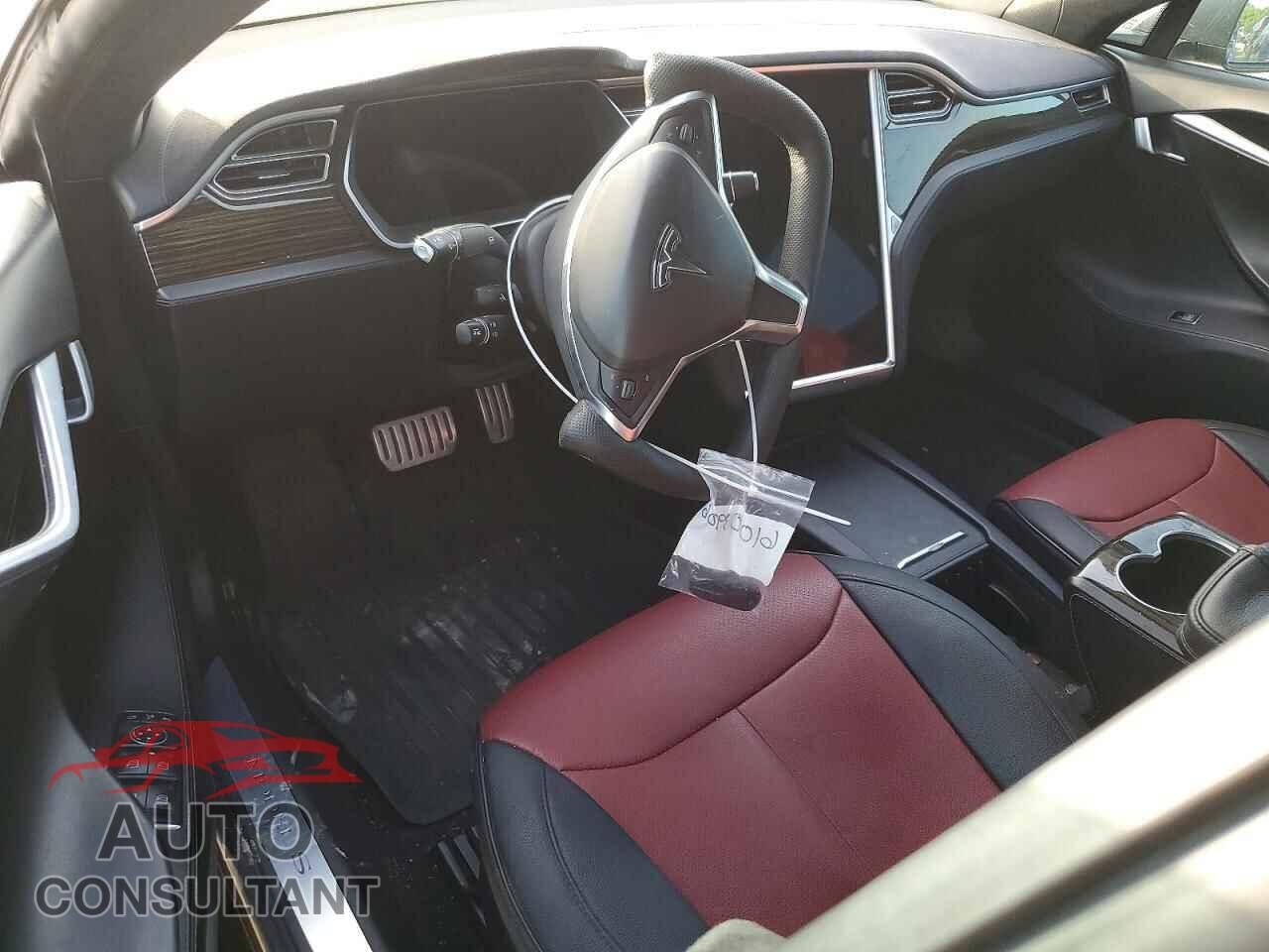 TESLA MODEL S 2016 - 5YJSA1E46GF136510