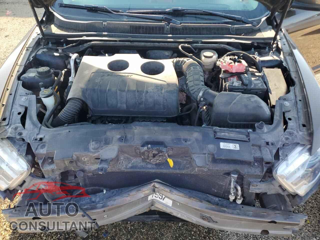 FORD TAURUS 2015 - 1FAHP2E98FG105277