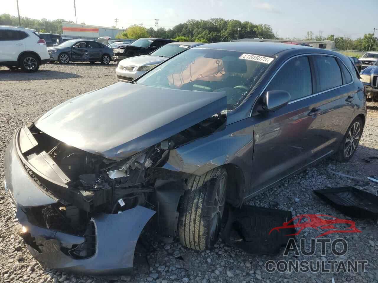 HYUNDAI ELANTRA 2018 - KMHH35LE5JU015467