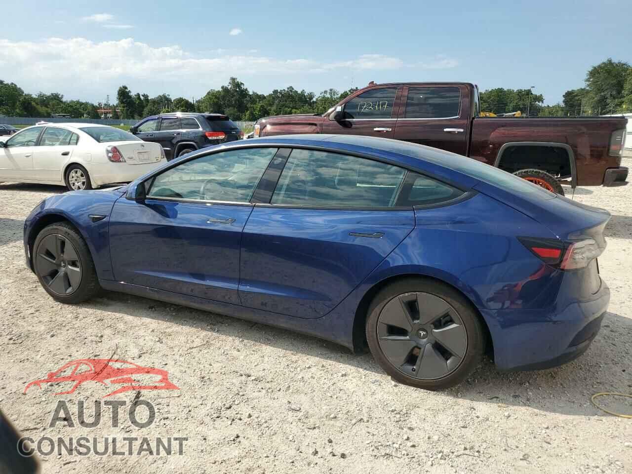 TESLA MODEL 3 2021 - 5YJ3E1EA1MF048698