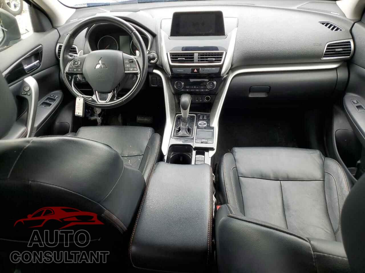 MITSUBISHI ECLIPSE 2018 - JA4AT5AA1JZ045620