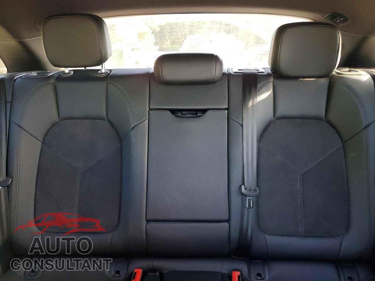 PORSCHE MACAN 2019 - WP1AA2A54KLB07995